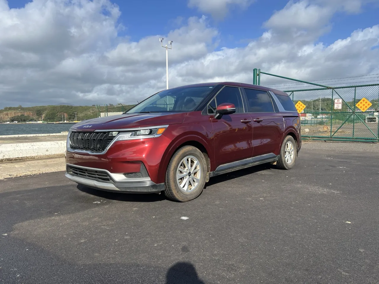 2022 Kia Carnival LXS