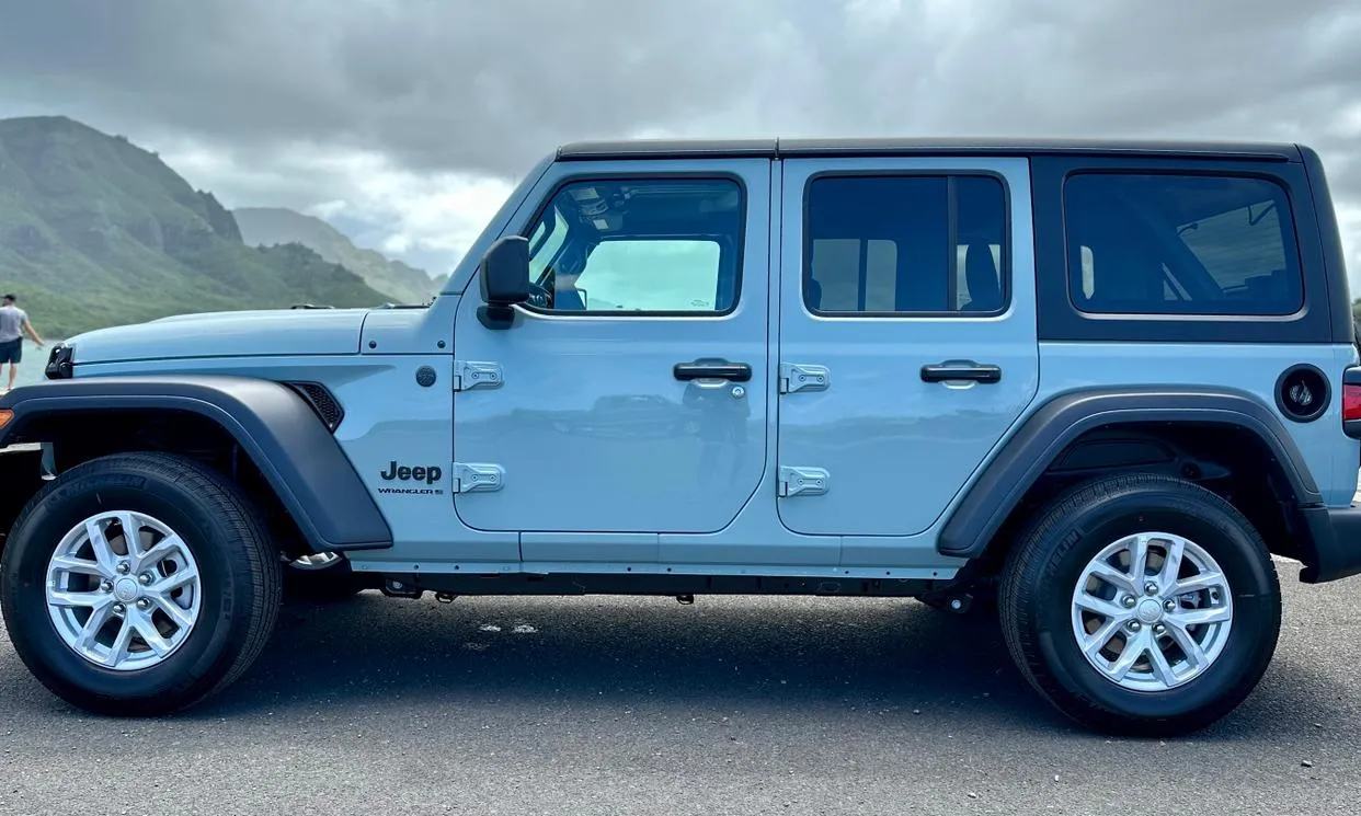 2023 Jeep Wrangler Sport S