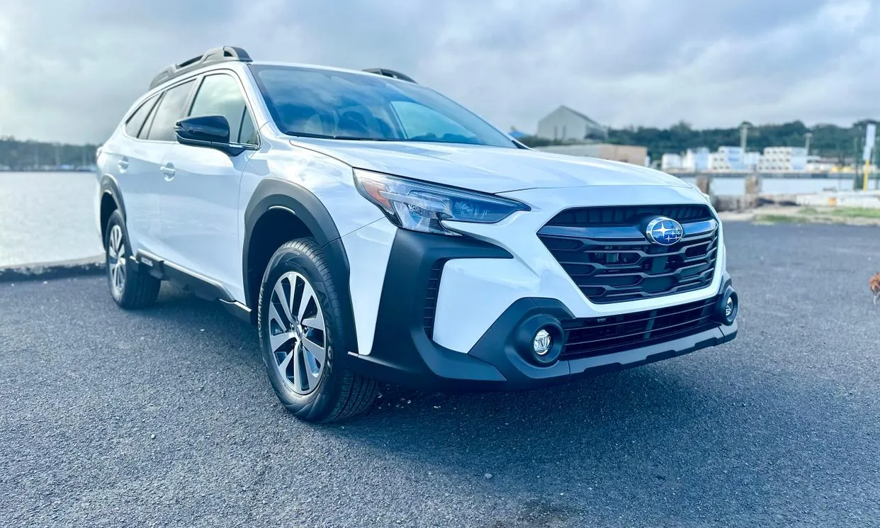 2023 Subaru Outback Premium