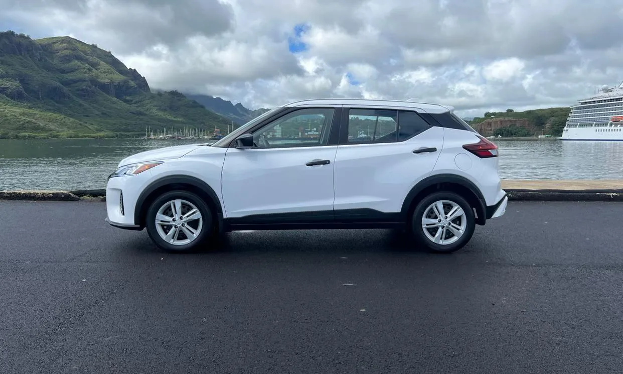2024 Nissan Kicks S