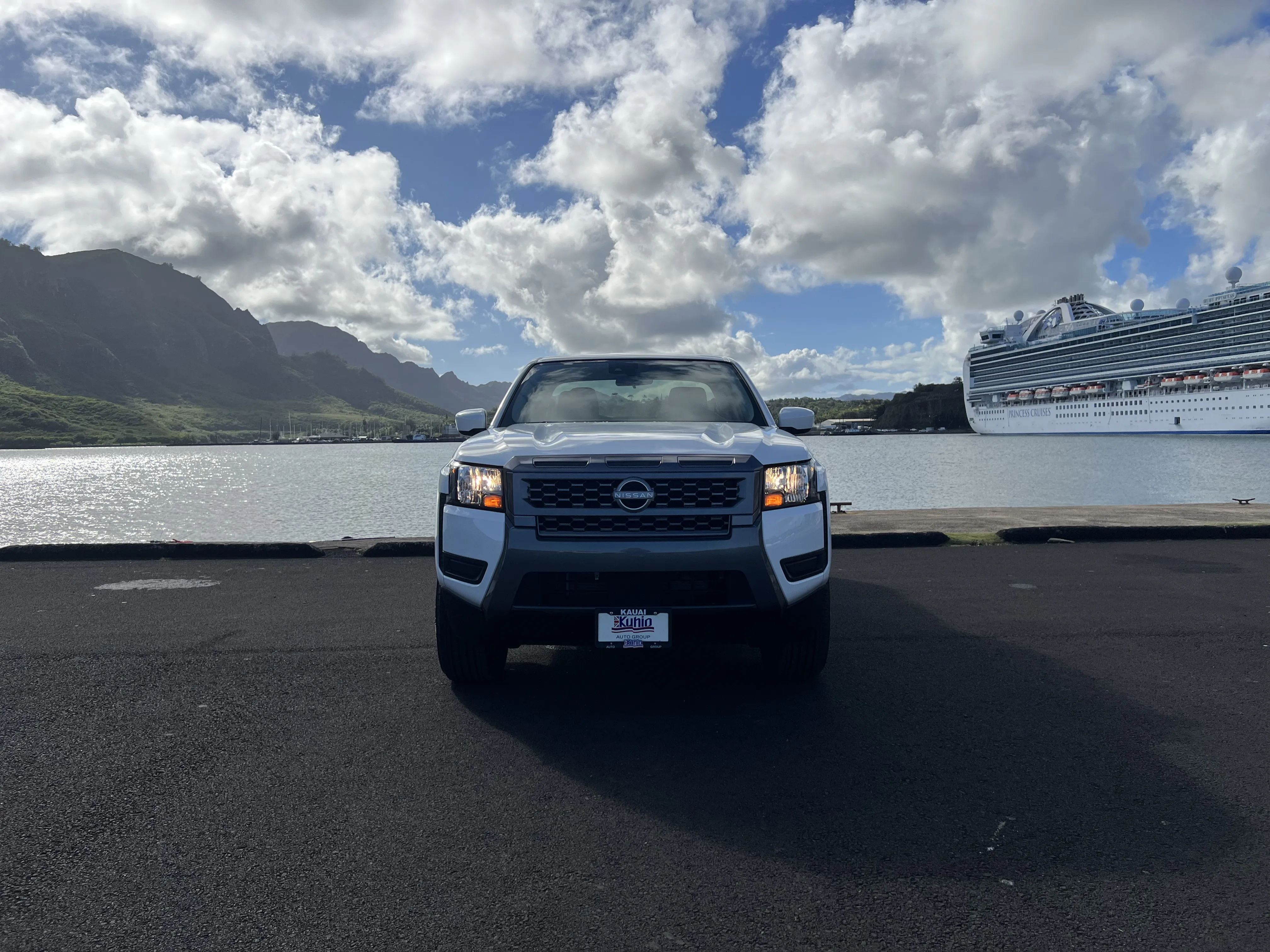 2025 Nissan Frontier SV