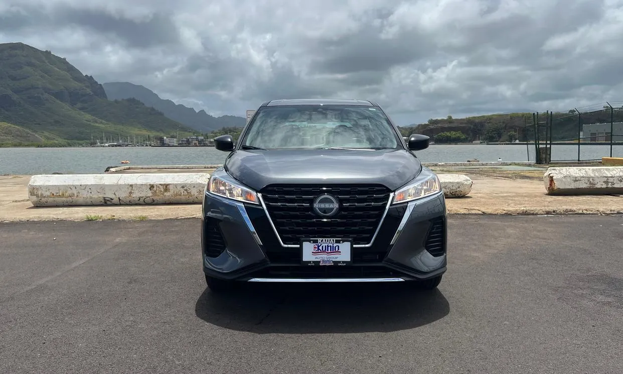 2025 Nissan Kicks Play