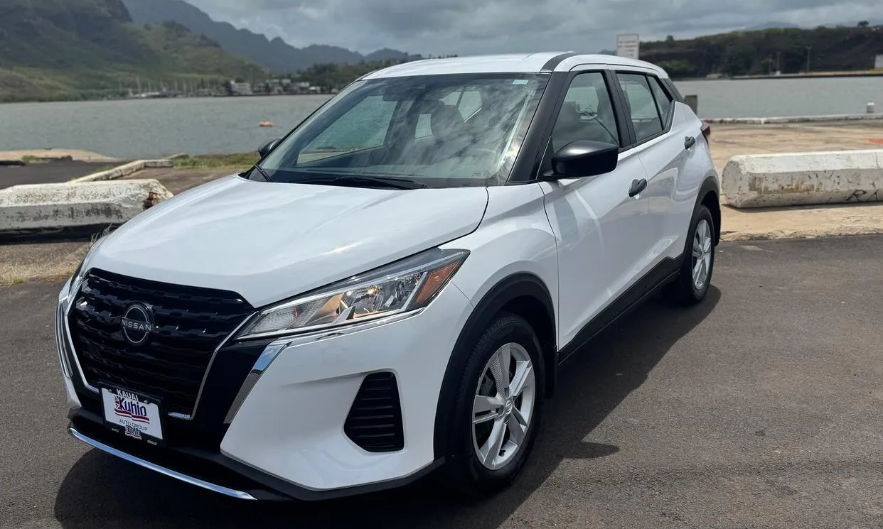 2025 Nissan Kicks Play
