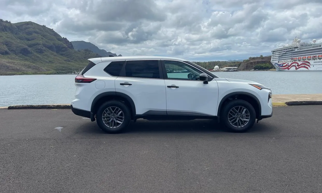 2025 Nissan Rogue S