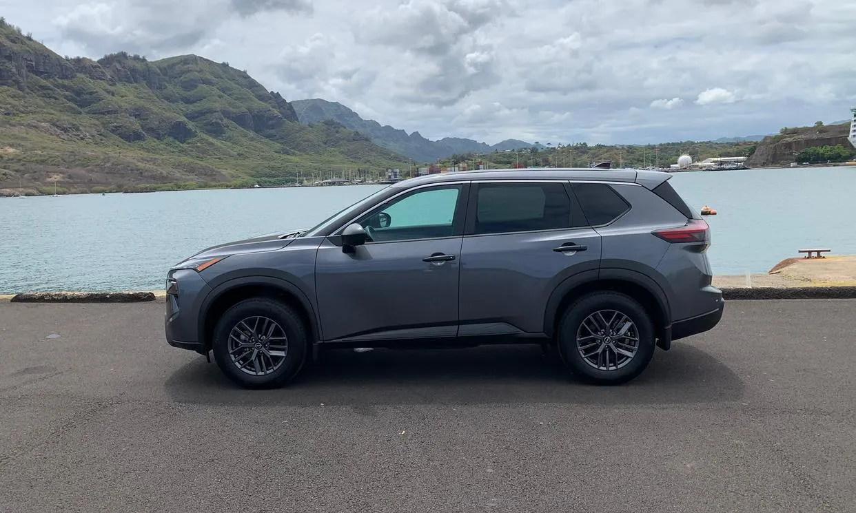 2025 Nissan Rogue S
