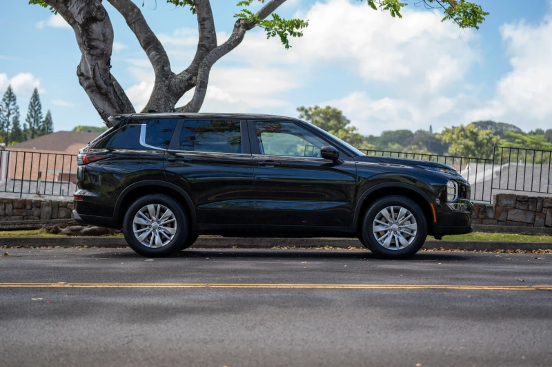 2025 Mitsubishi Outlander